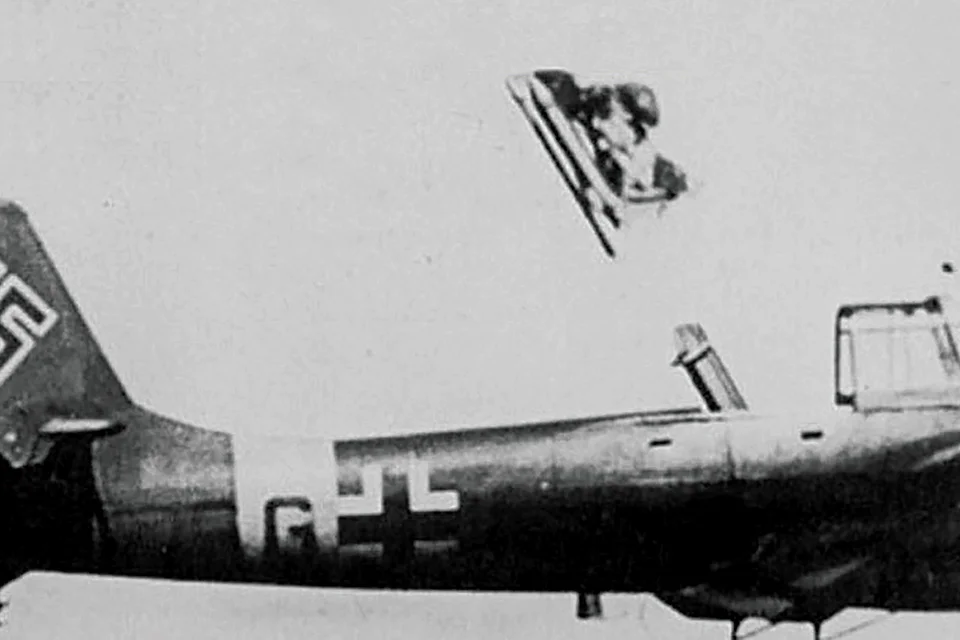 Primul scaun ejectabil